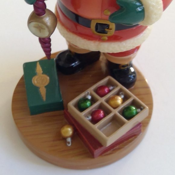 Echoes Simply Santa Figurines "All the Trimmings" - Picture 3 of 7